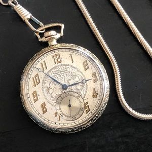 c.1925 Waltham 17 Jewel Antique Pocket Watch
